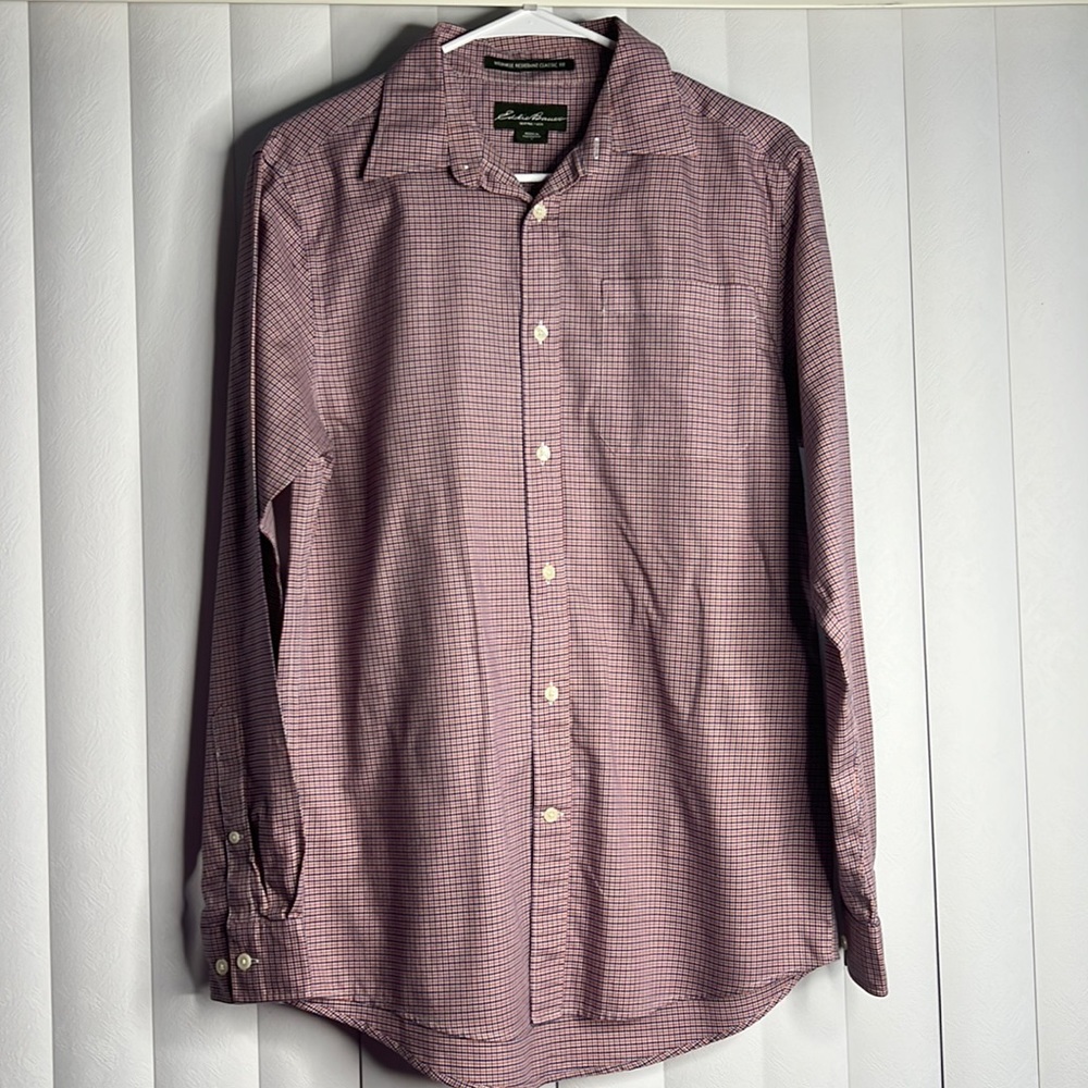 Shirt - Eddie Bauer wrinkle resistant classic fit casual button down shirt EUC